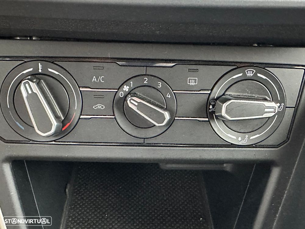 VW Taigo 1.0 TSI Urban - 24