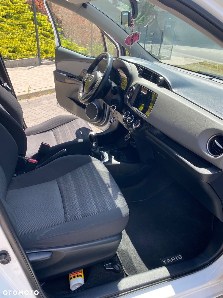Toyota Yaris 1.0 Active - 13