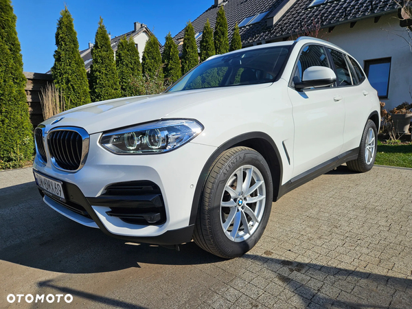 BMW X3 sDrive18d Advantage sport