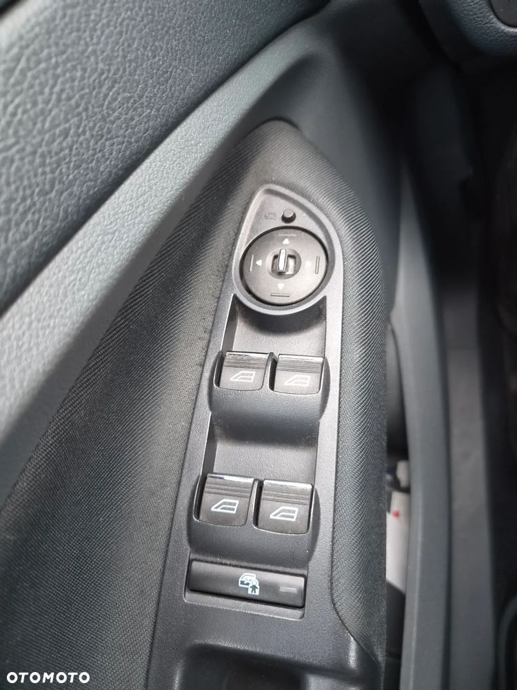 Ford C-MAX 2.0 TDCi Titanium - 15
