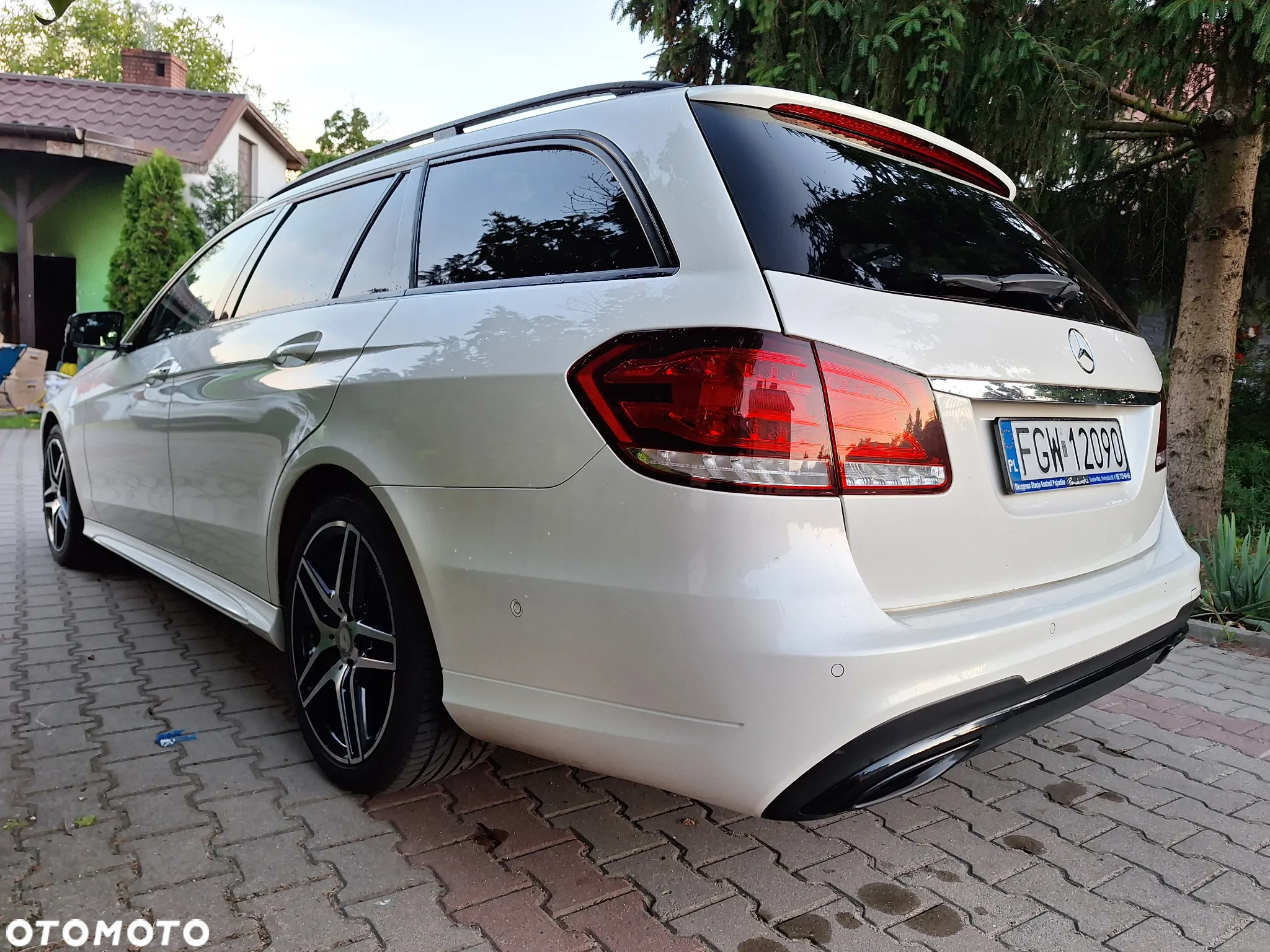 Mercedes-Benz Klasa E 220 BlueTEC 9G-TRONIC Avantgarde - 12