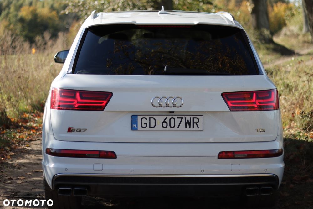 Audi SQ7 - 6