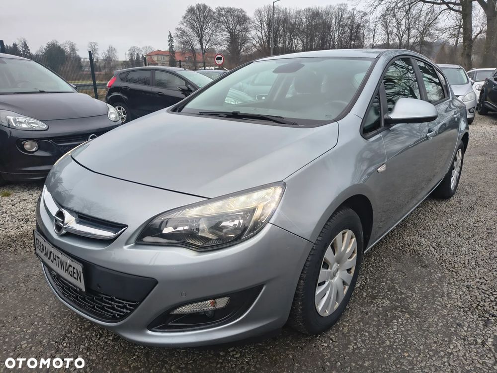 Opel Astra 1.6 D (CDTI) Edition - 1