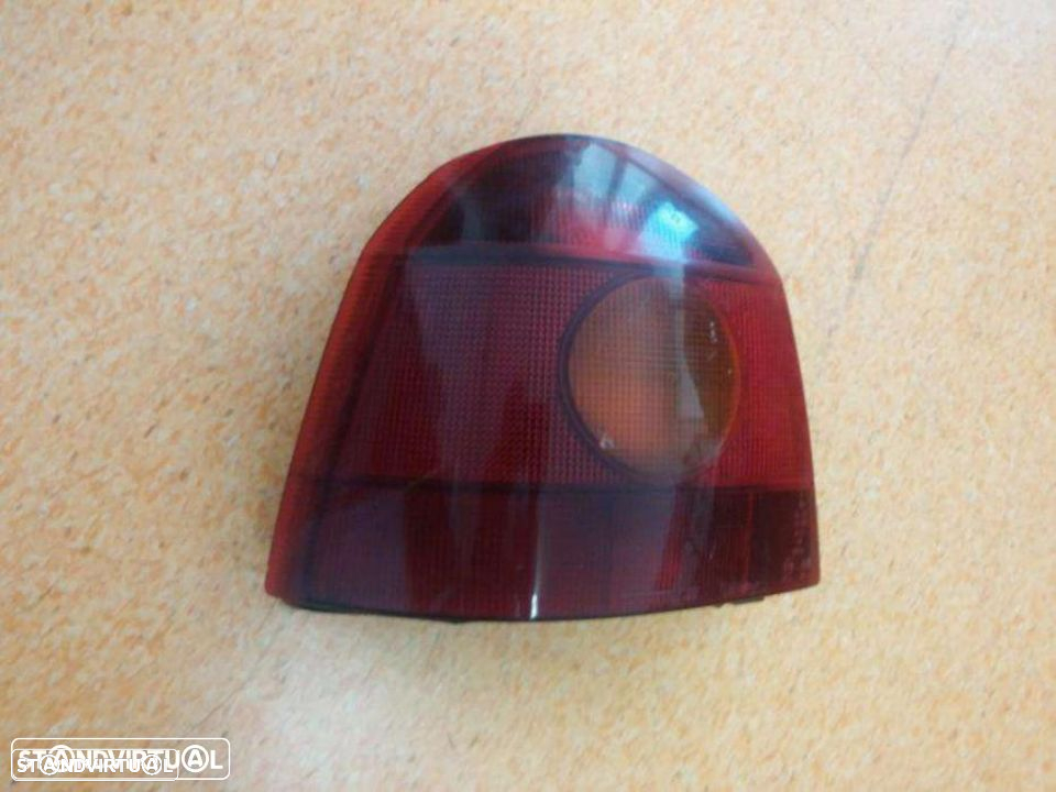 Farolim farol tras esquerdo renault twingo - 2