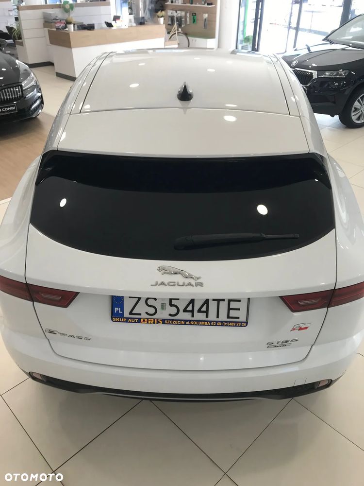 Jaguar E-Pace 2.0 i4D AWD - 36