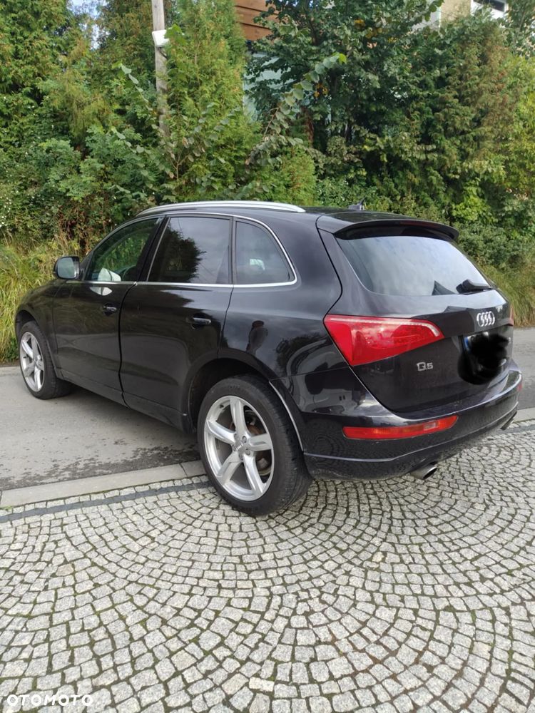 Audi Q5 3.2 FSI Quattro S tronic - 10