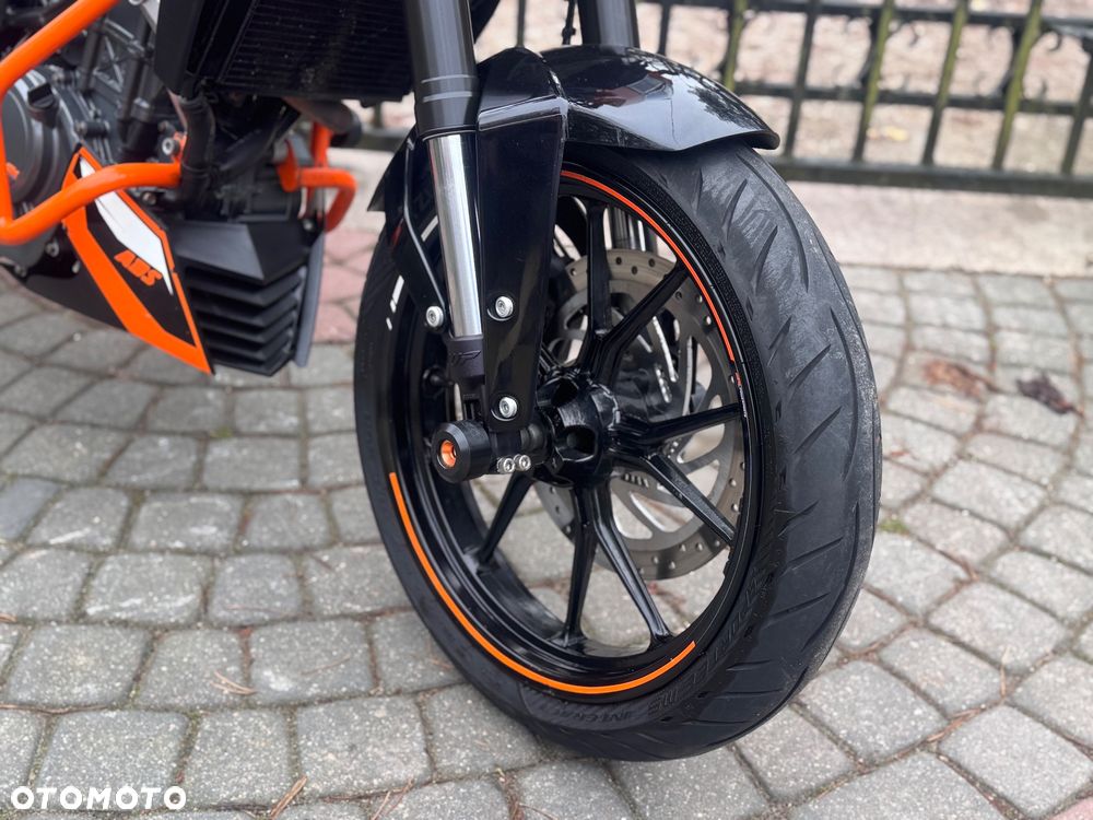 KTM Duke - 22