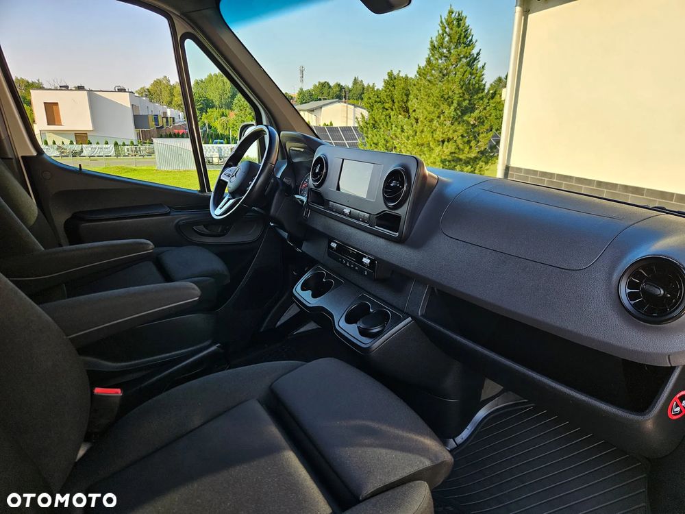 Mercedes-Benz Sprinter 317CDI - 11