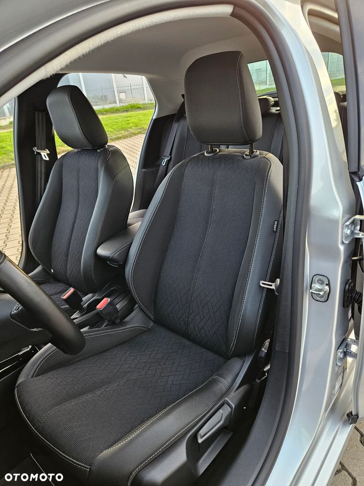 Opel Corsa 1.2 Elegance S&S - 9