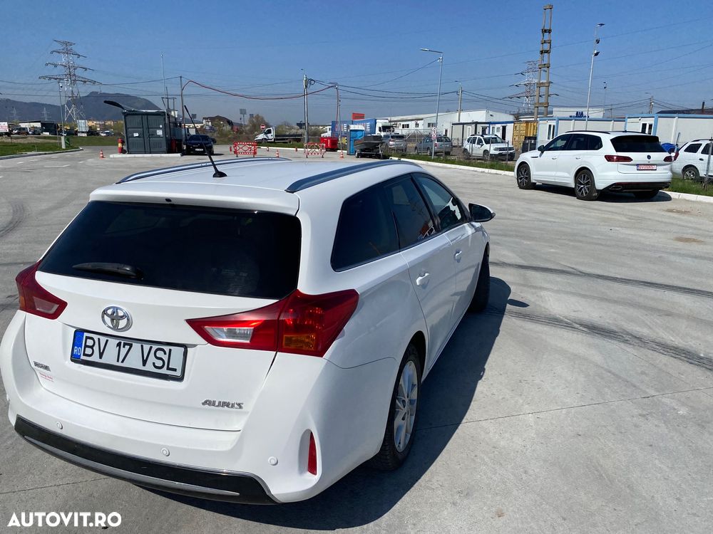 Toyota Auris 1.4 D-4D Comfort - 6
