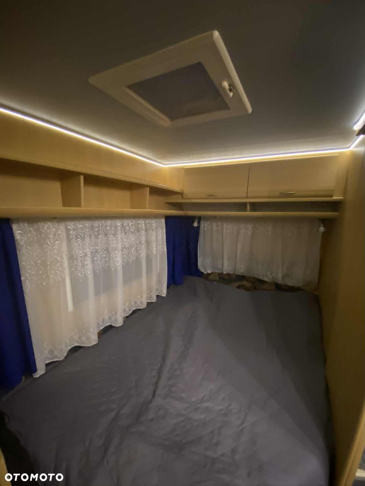 Dethleffs Camper - 9