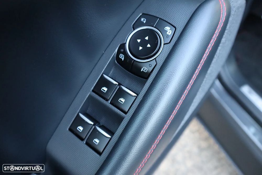 Ford Mustang Mach-E 98.7 kWh Premium AWD - 17