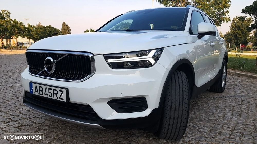 Volvo XC 40 2.0 D3 Momentum Plus - 5