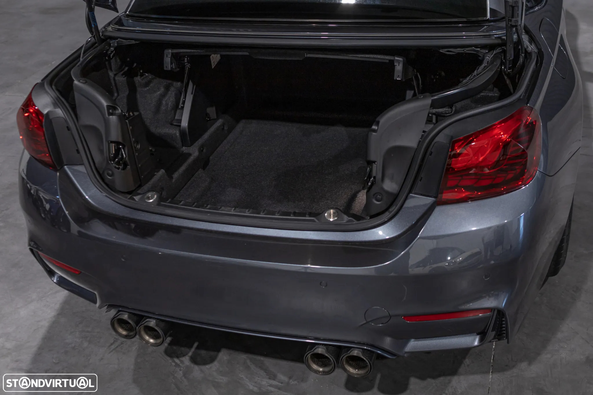BMW M4 Auto - 57
