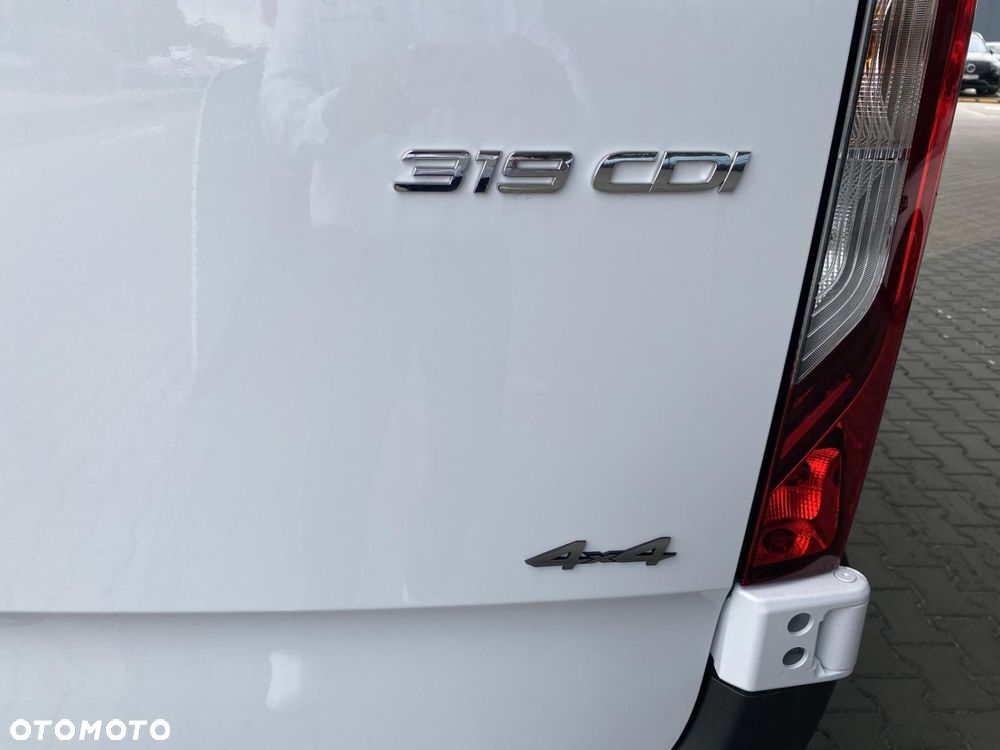 Mercedes-Benz Sprinter - 8