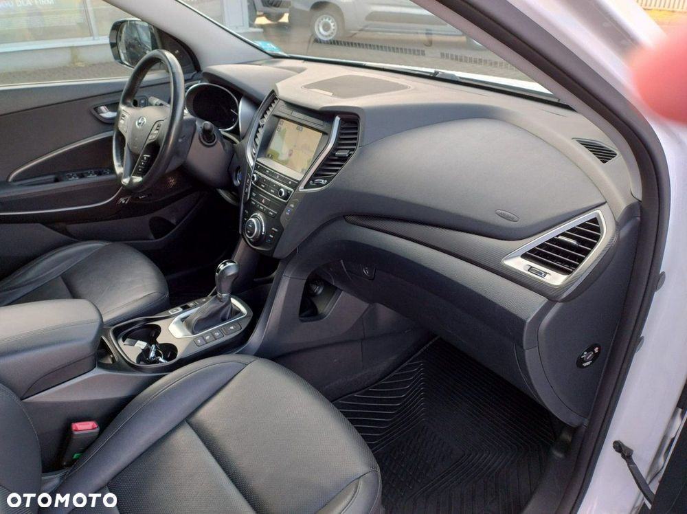 Hyundai Santa Fe - 16