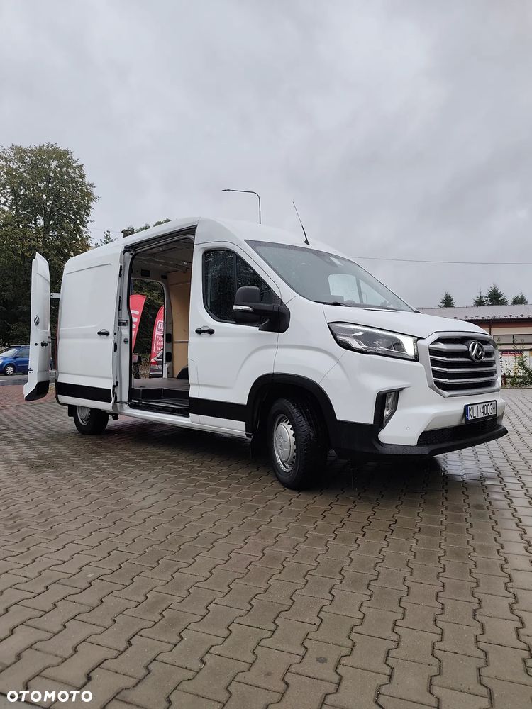 Maxus Deliver 9 - 17