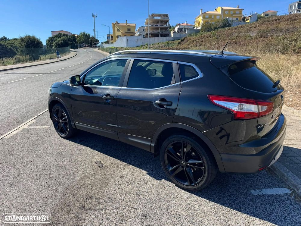 Nissan Qashqai 1.5 dCi Black Edition - 1
