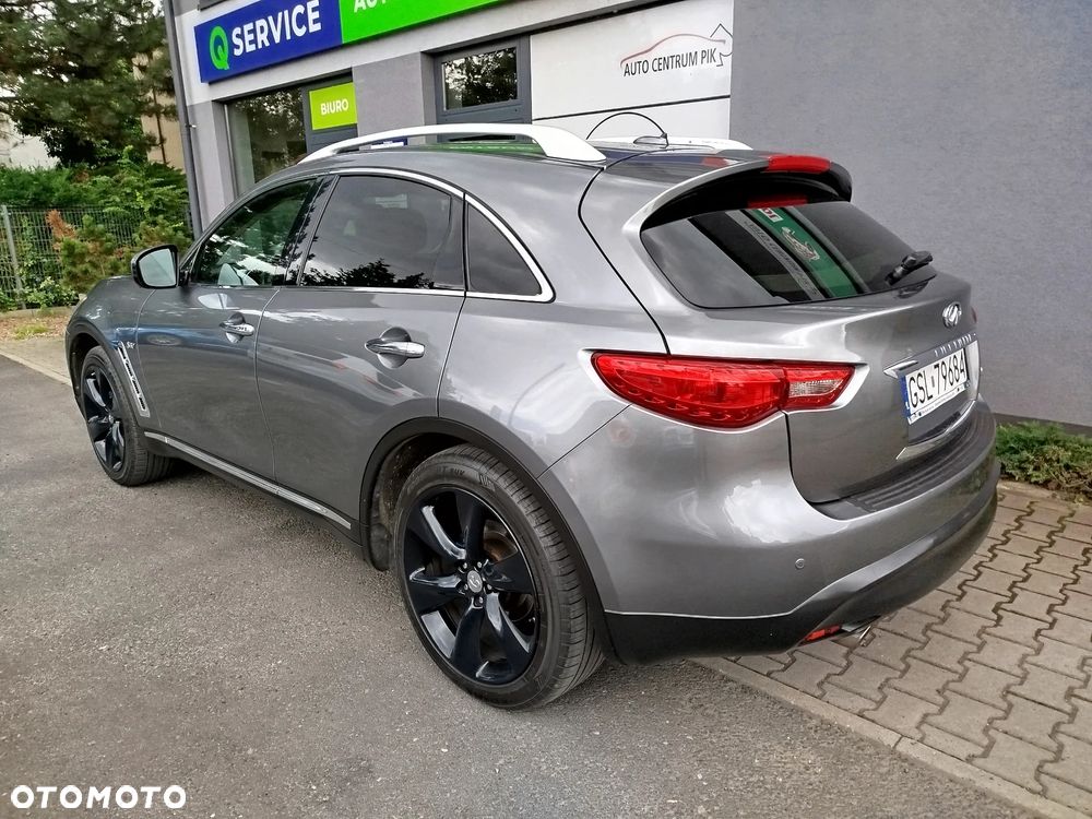 Infiniti QX70 3.7 S - 4