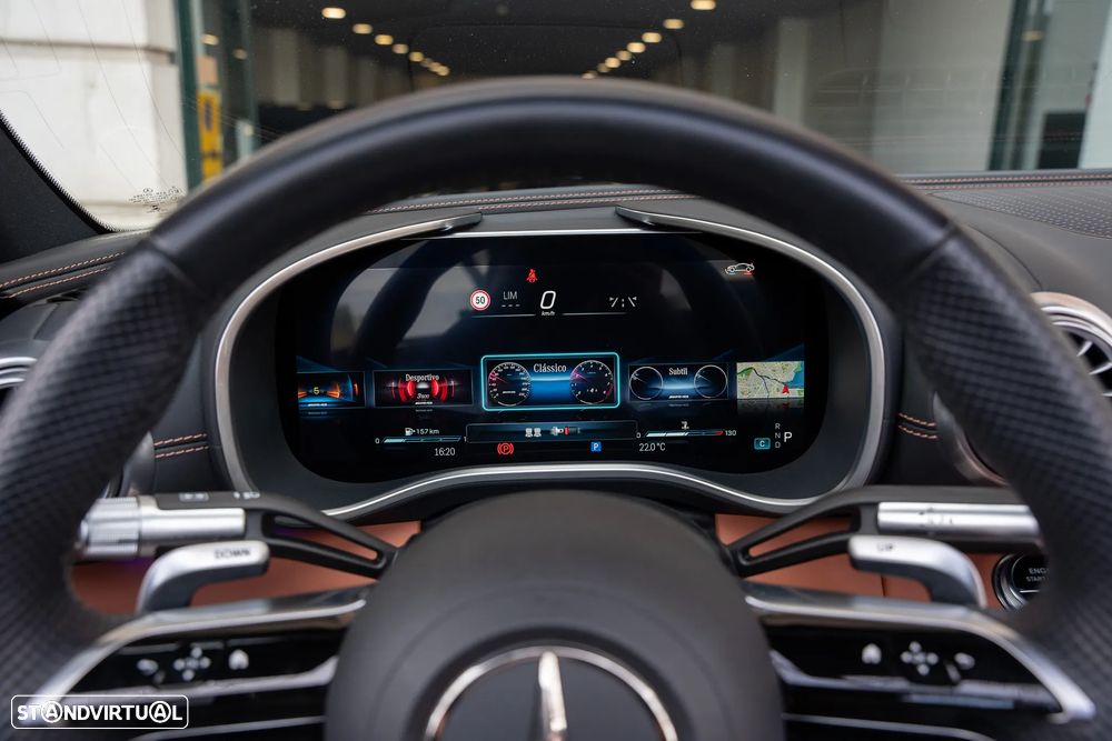Mercedes-Benz SL 63 AMG 4Matic+ - 32