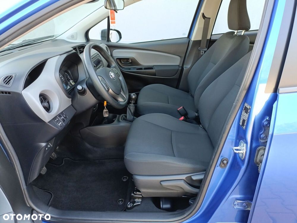 Toyota Yaris 1.5 Active - 10
