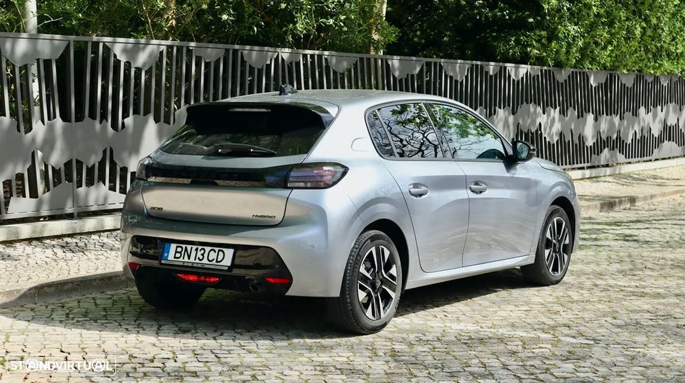 Peugeot 208 1.2 Hybrid Allure e-DCS6 - 14