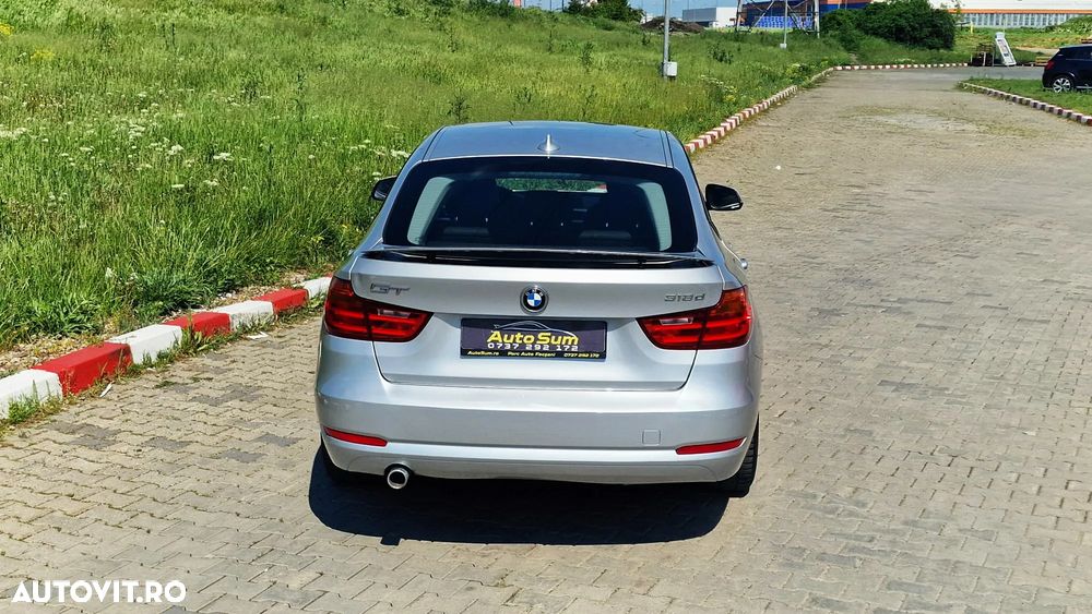 BMW Seria 3 320d Aut. Sport Line - 6