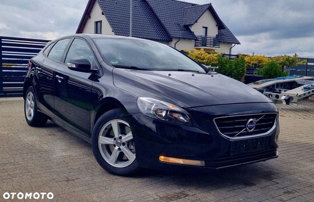 Volvo V40 D3 Geartronic Momentum - 3