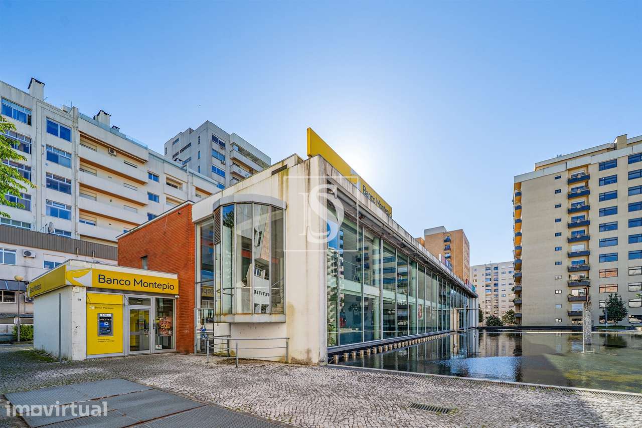 Loja 141m2 na Praça da Justiça, em frente ao Tribunal, Braga - Grande imagem: 5/34