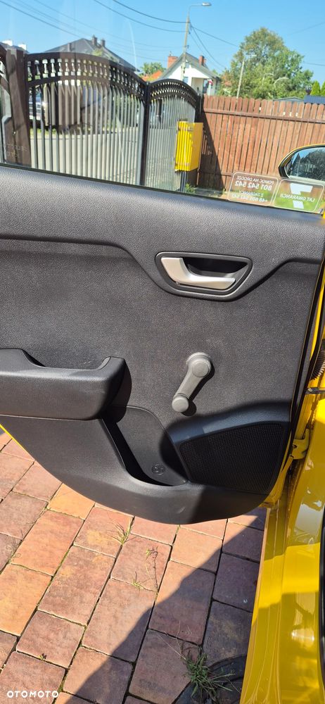 Kia Rio 1.2 M - 16