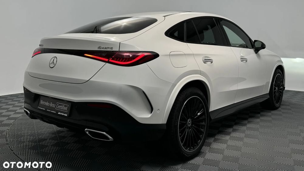 Mercedes-Benz GLC - 29