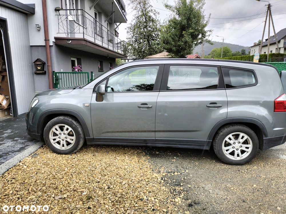 Chevrolet Orlando - 4