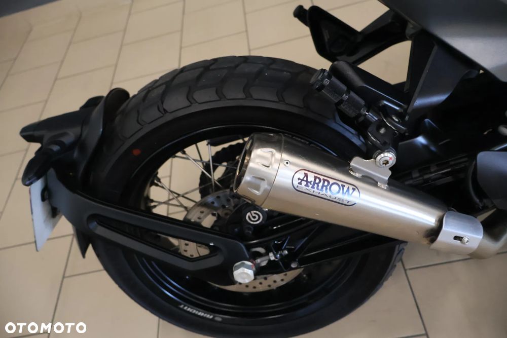 Husqvarna Svartpilen - 9