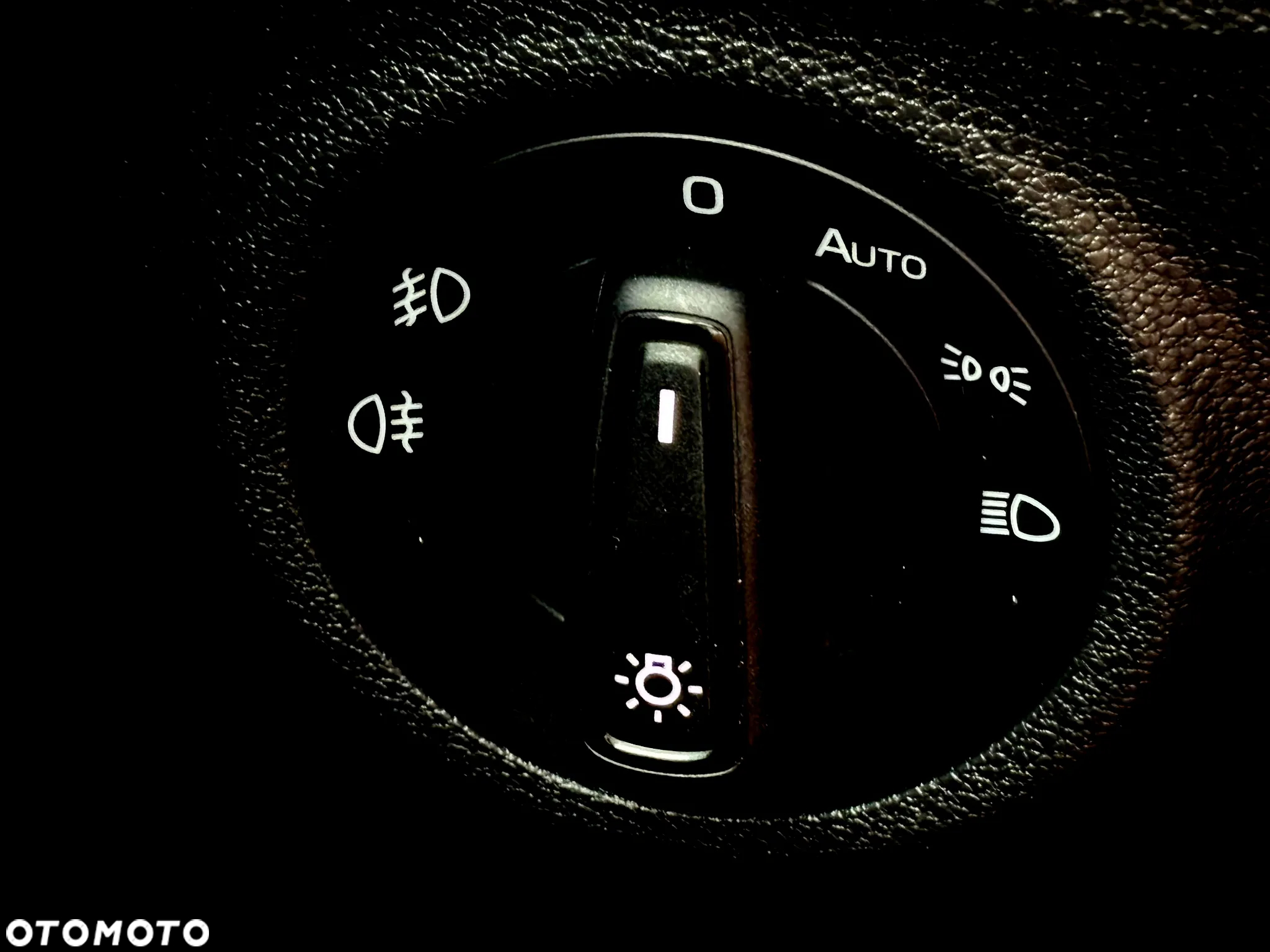 Skoda Karoq 1.5 TSI Ambition - 30
