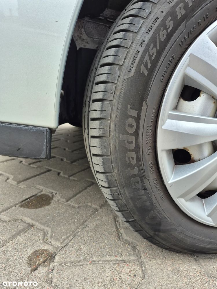 Renault Kangoo 1.6 16V Privilege - 22