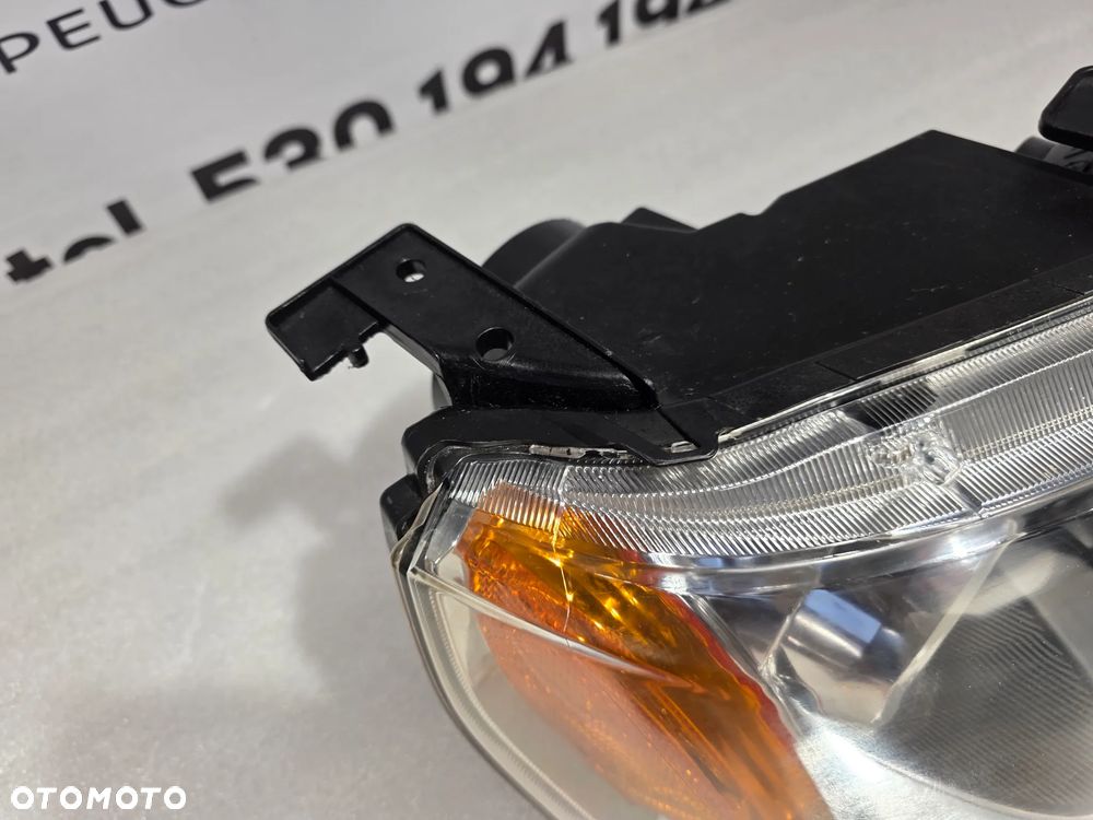 SUZUKI GRAND VITARA II 06- PRAWA LAMPA PRZEDNIA PRZÓD , AMERYKA USA , NR KOITO  100-59079 / KOITO 100-59078 , NR AUKCJI LPP216 - 4