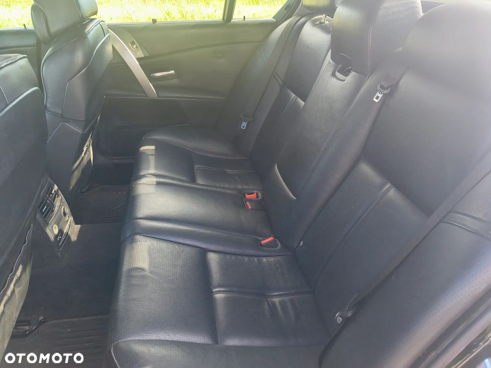 BMW Seria 5 - 24