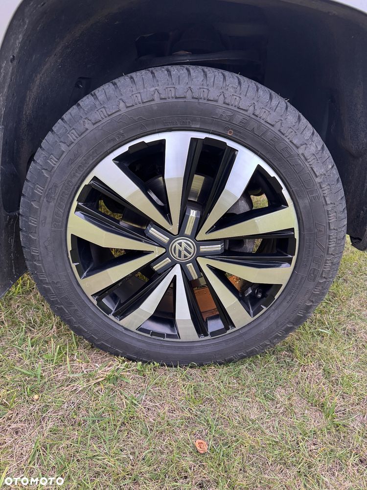 Volkswagen Amarok - 23