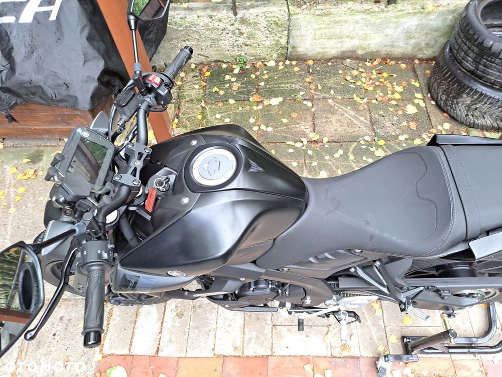 Yamaha MT - 5