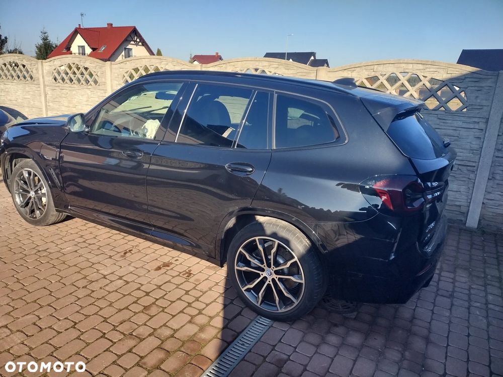BMW X3 xDrive30e M Sport Edition - 17