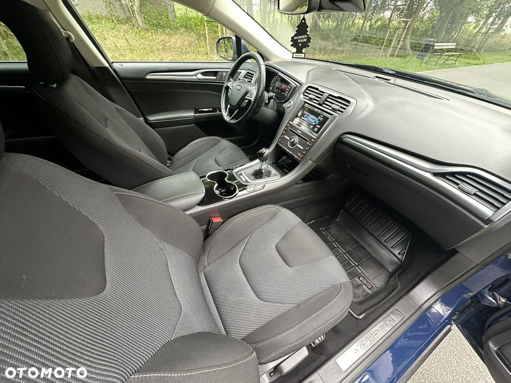 Ford Mondeo - 29