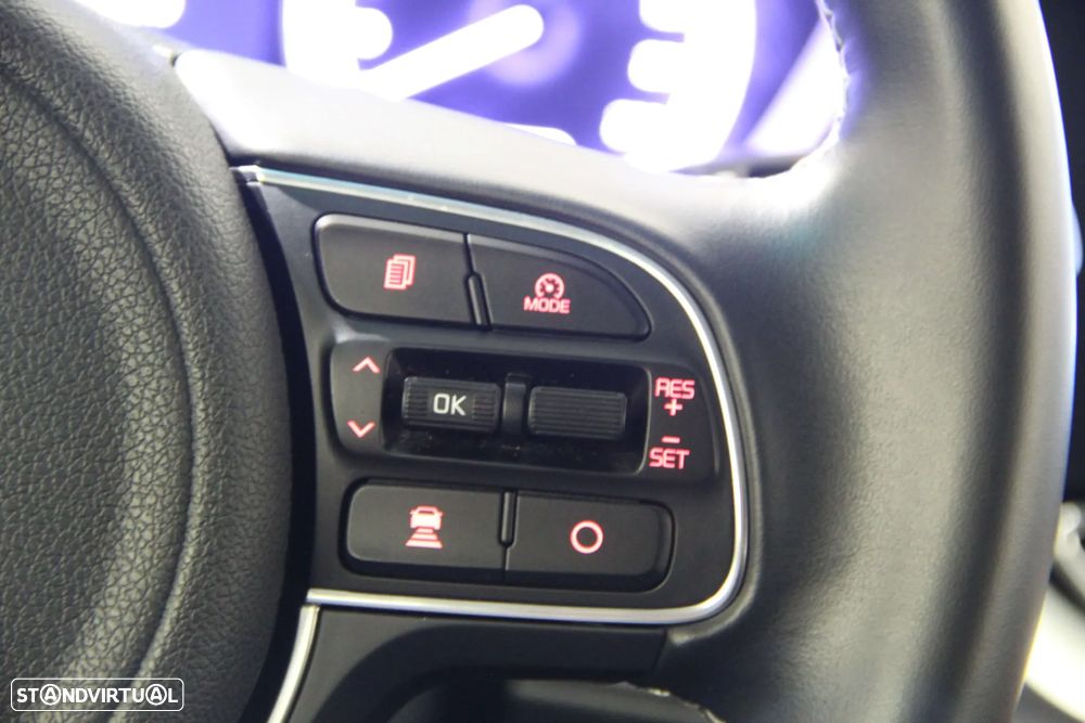 Kia Niro 1.6 GDi HEV Drive - 17