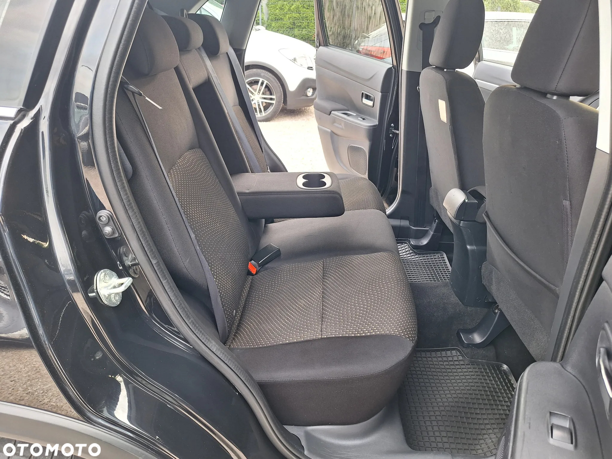 Mitsubishi ASX 1.6 2WD Comfort Edition - 31