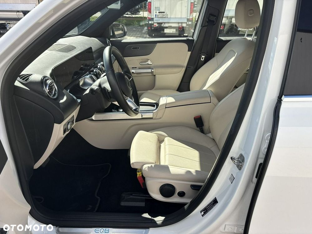 Mercedes-Benz EQB 250 70.5kWh Progressive - 10