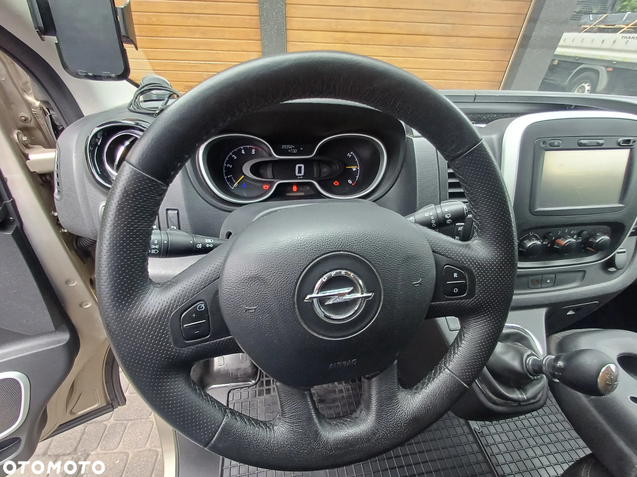 Opel Vivaro - 30