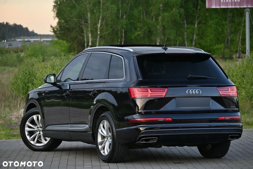 Audi Q7 - 18