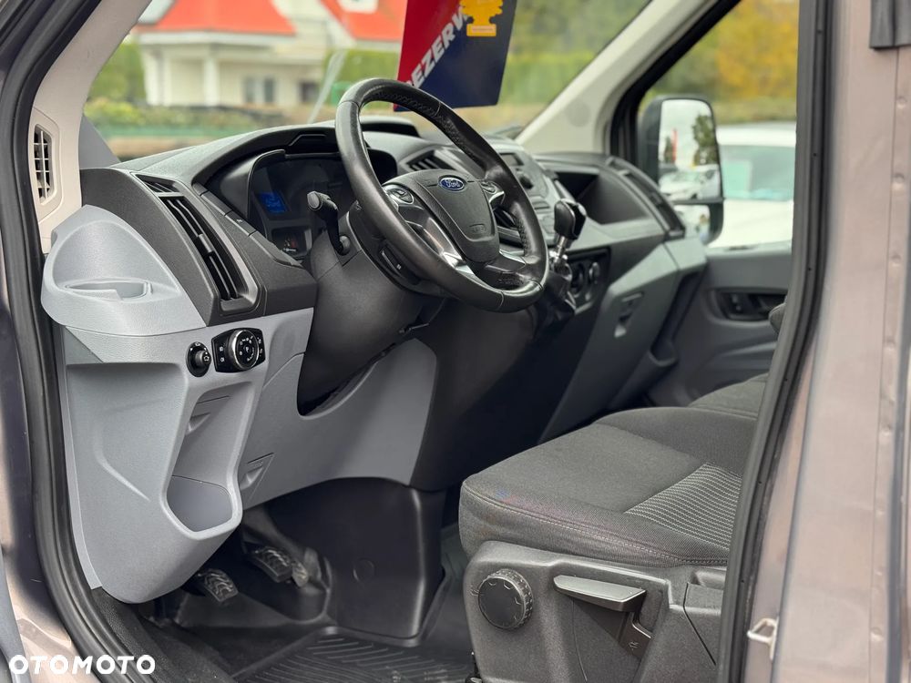 Ford Transit - 15