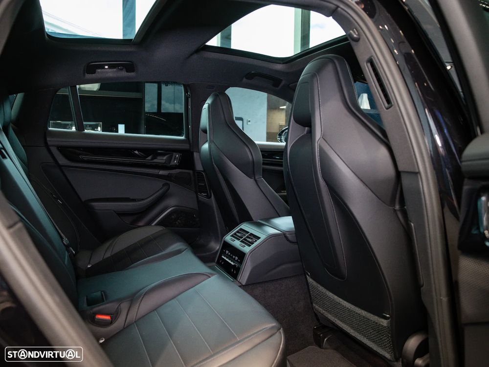 Porsche Panamera 4S E-Hybrid - 34