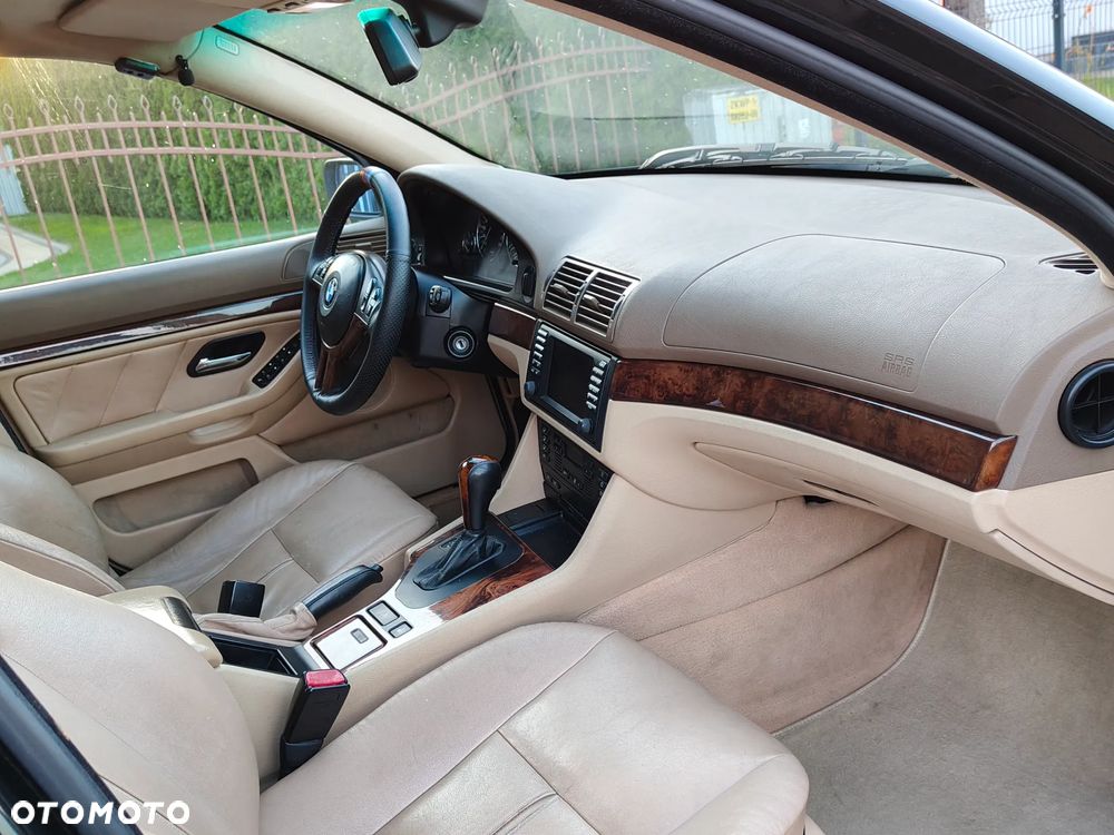 BMW Seria 5 - 8
