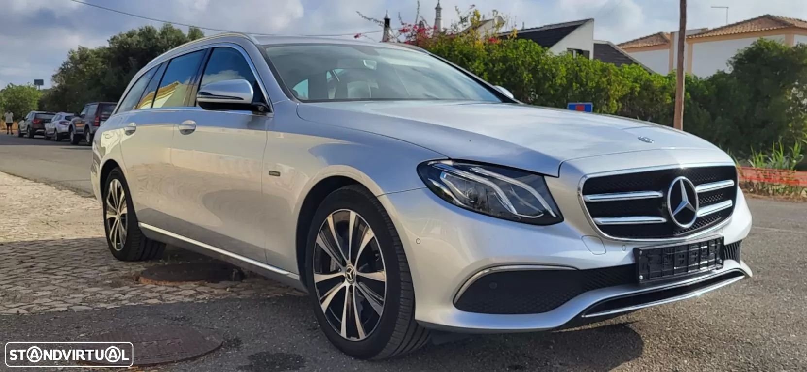 Mercedes-Benz E 300 de Exclusive Line - 1